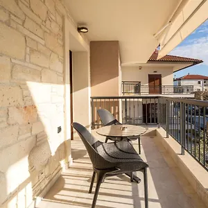  Aparthotel Mpikas Holidays